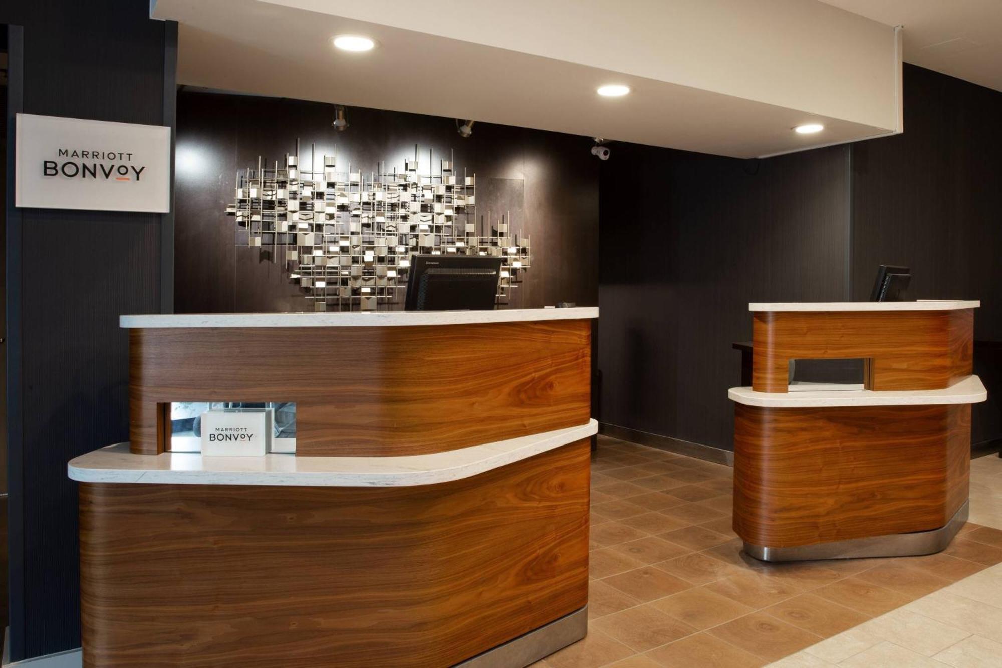 Отель Courtyard Orlando Altamonte Springs Maitland Экстерьер фото