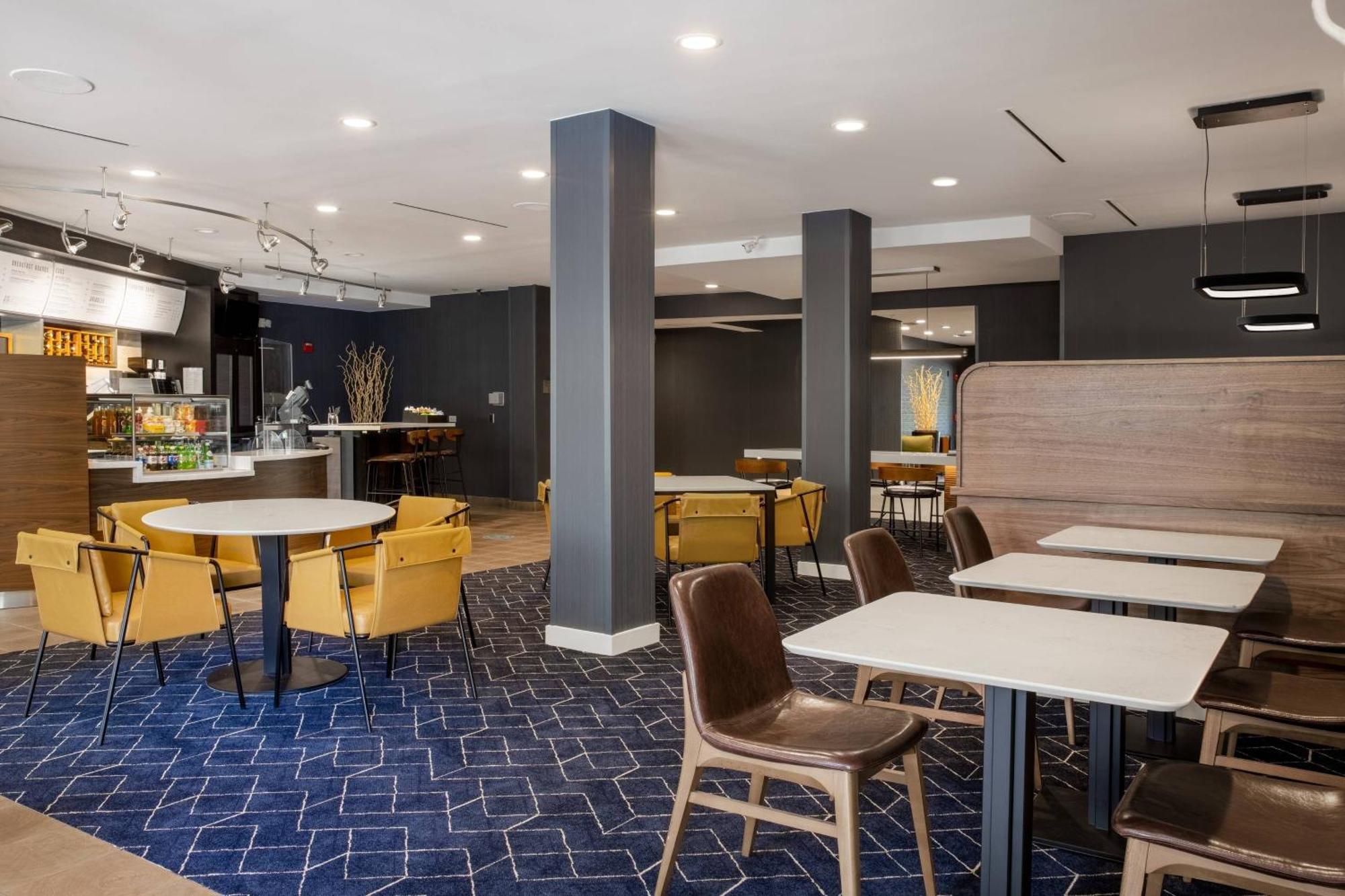 Отель Courtyard Orlando Altamonte Springs Maitland Экстерьер фото