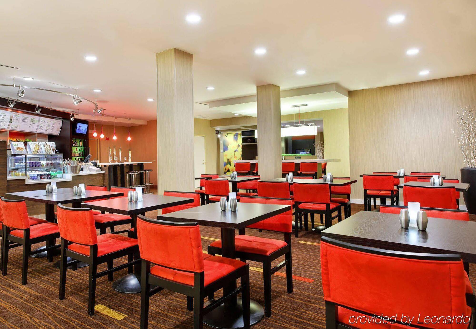 Отель Courtyard Orlando Altamonte Springs Maitland Экстерьер фото